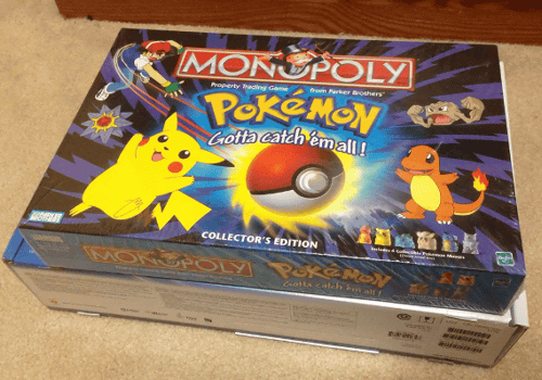 アメリカのUSAopolyというメーカーが発表しているもので、「モノポリー」のボードゲームのポケモン版です
