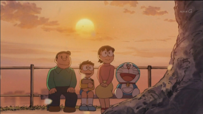 NHKで放送されているこの番組は、「花は咲く」の歌と共に、様々なアニメ作品の映像が映し出されるもの