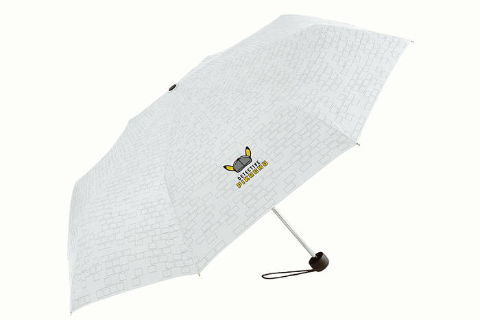 ローソン限定「名探偵ピカチュウ オリジナル折りたたみ傘」付き