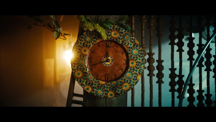 「ポケモン スカーレット バイオレット」の発表動画にも、これがヒントや伏線だぞと言いたげに「時計」のシーンが大きく映って